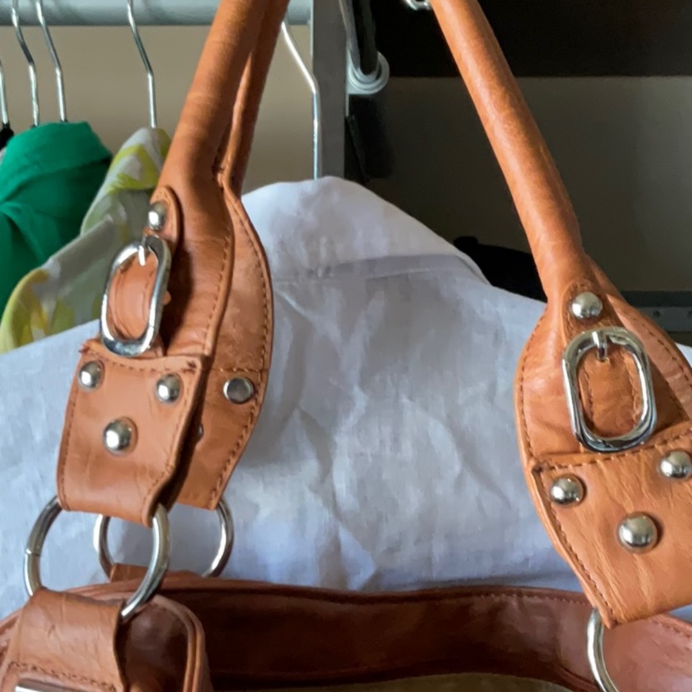 Handbag - Picture 3 of 3